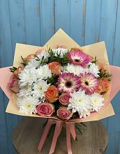 Букет цветов из:  Розы, Герберы и Хризантемы в Голиково