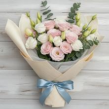 Букет цветов из:  Лизиантусы #REPLACE_PRED# Голиково