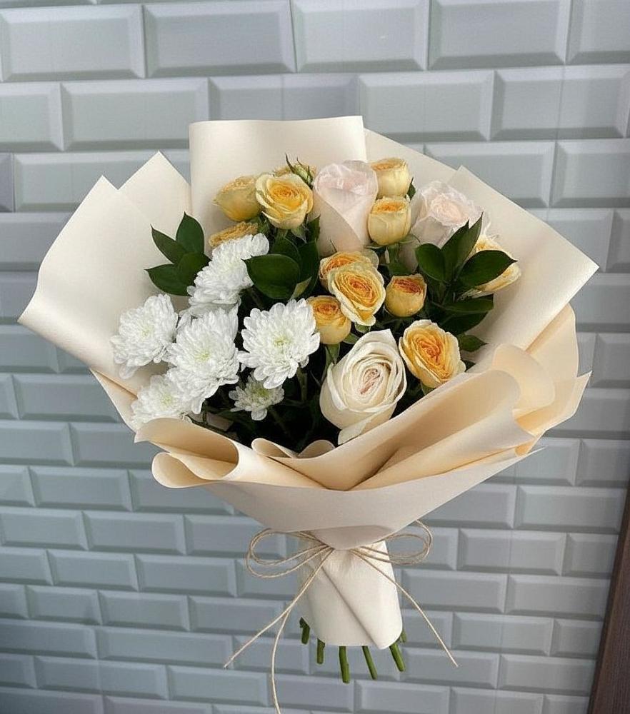 Букет цветов из: Розы и Хризантемы в Голиково