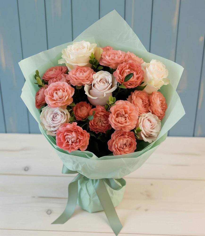 Букет цветов из: Розы в Голиково