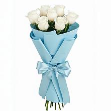 Букет 7 белых роз Проуд в Голиково