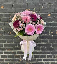 Букет цветов из:  Герберы и Хризантемы в Голиково