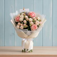 Букет цветов из:  Розы в Голиково